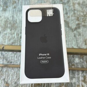 Apple Iphone 14 Leather Case (Black)